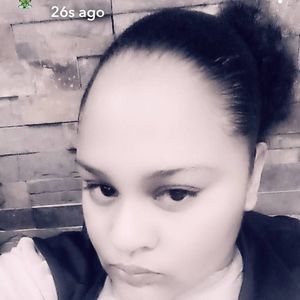 Meet your Posher, Elisa